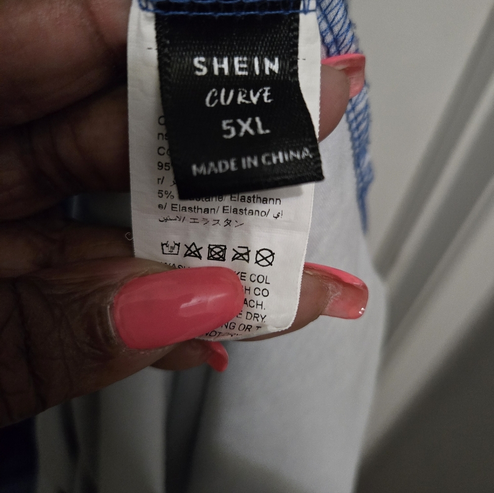 Denim Maxi Dress With Pockets - Picture 3 of 3